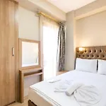 Acor By Lavin Apartment *